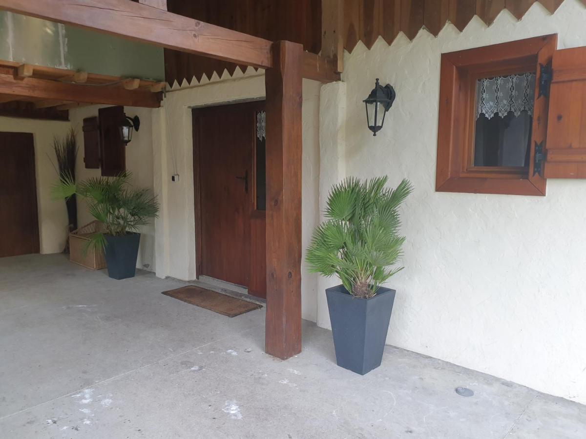 La Grange De Mombel Villa Losse Luaran gambar
