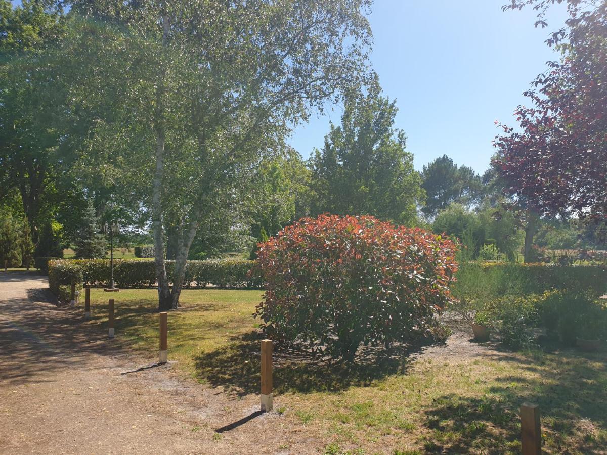 La Grange De Mombel Villa Losse Luaran gambar