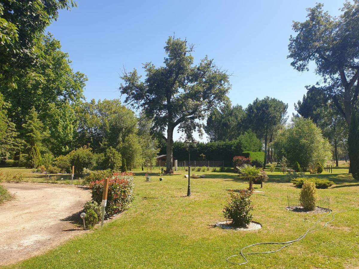 La Grange De Mombel Villa Losse Luaran gambar